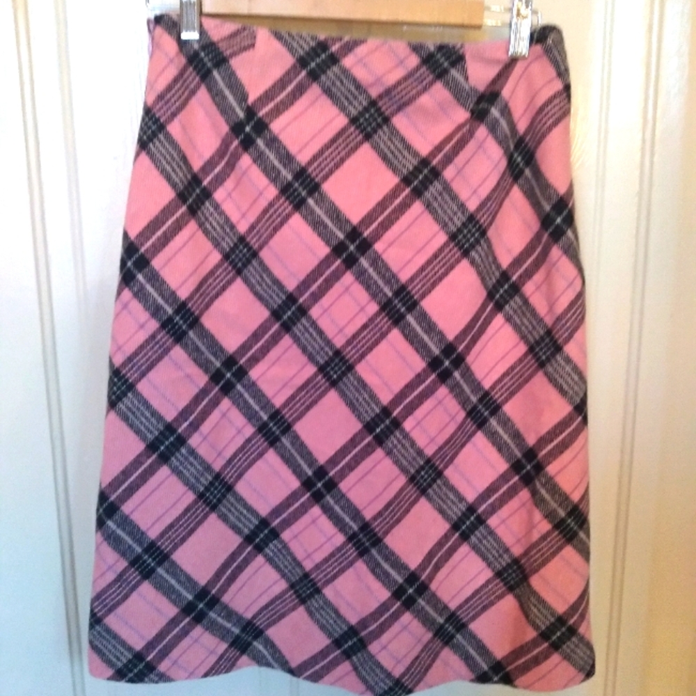 Gap plaid skirt
